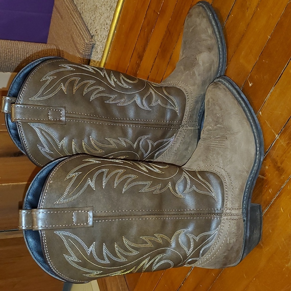 Laredo Women's cowboy boots